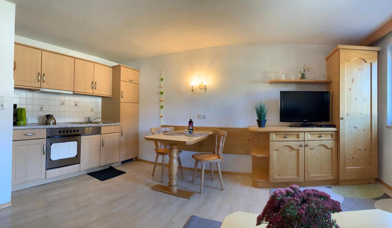 Birkenhof Appartement Leutasch Buitenkant foto